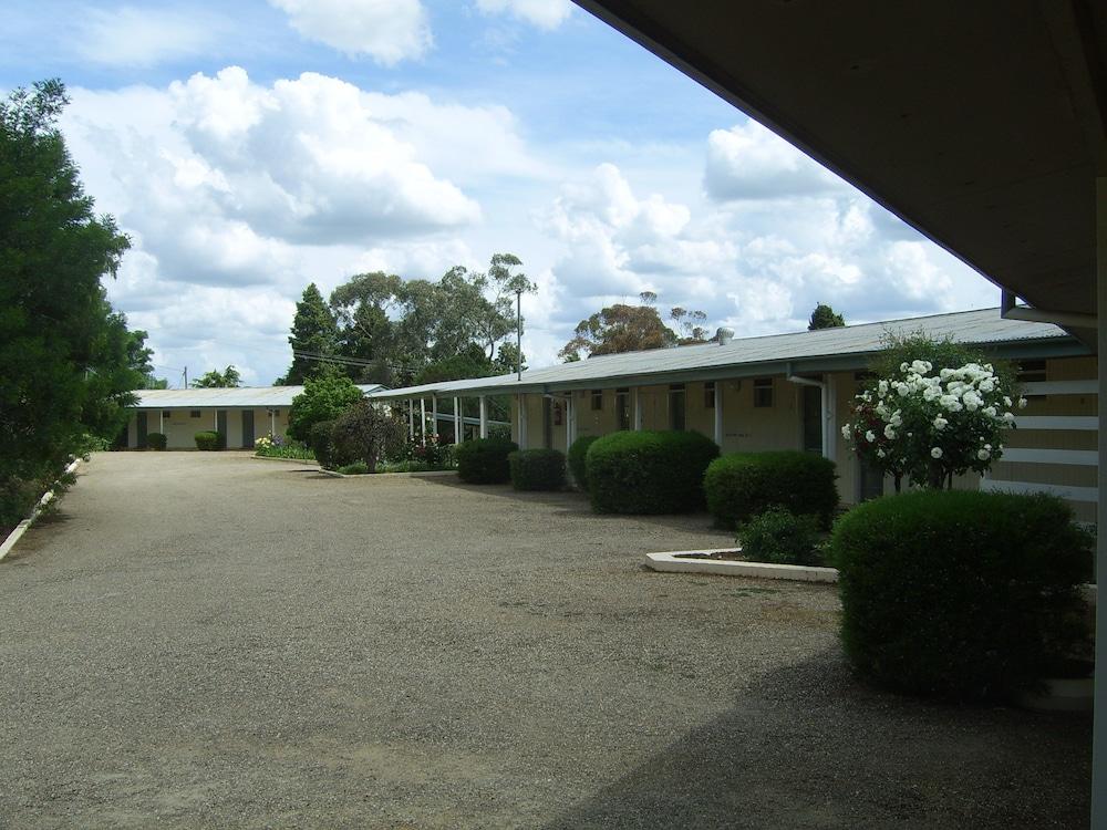 Garden Motor Inn Gundagai Exteriér fotografie