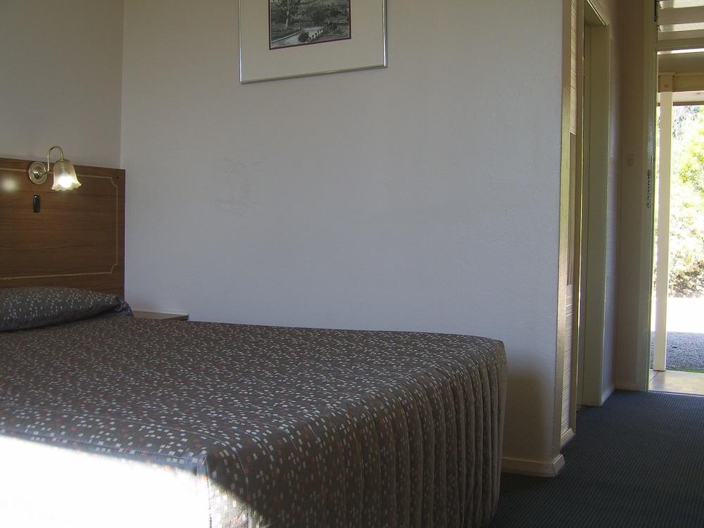 Garden Motor Inn Gundagai Exteriér fotografie