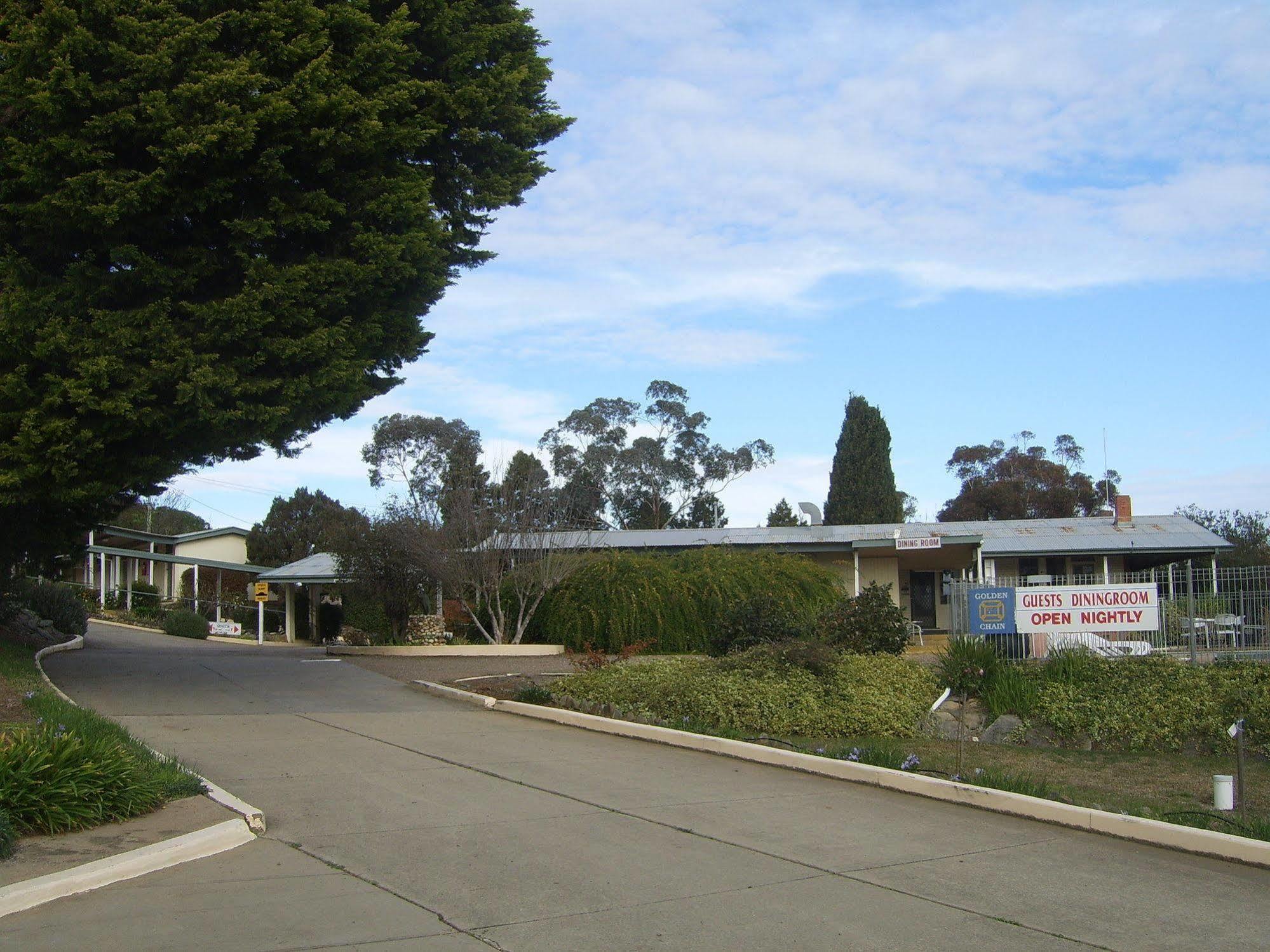 Garden Motor Inn Gundagai Exteriér fotografie